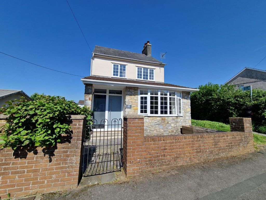 3 bed detached house for sale in Wimborne Road, Pencoed, Bridgend CF35