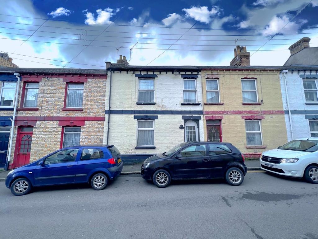 4 bed terraced house for sale in Victoria Street, Barnstaple EX32 Zoopla