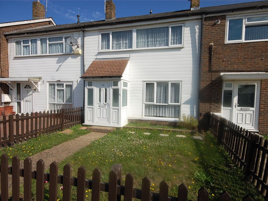 3 bed terraced house for sale in Great Mistley, Basildon SS16 Zoopla