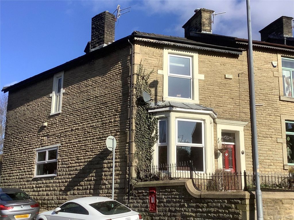 3 bed end terrace house for sale in Peel Brow, Ramsbottom, Bury BL0