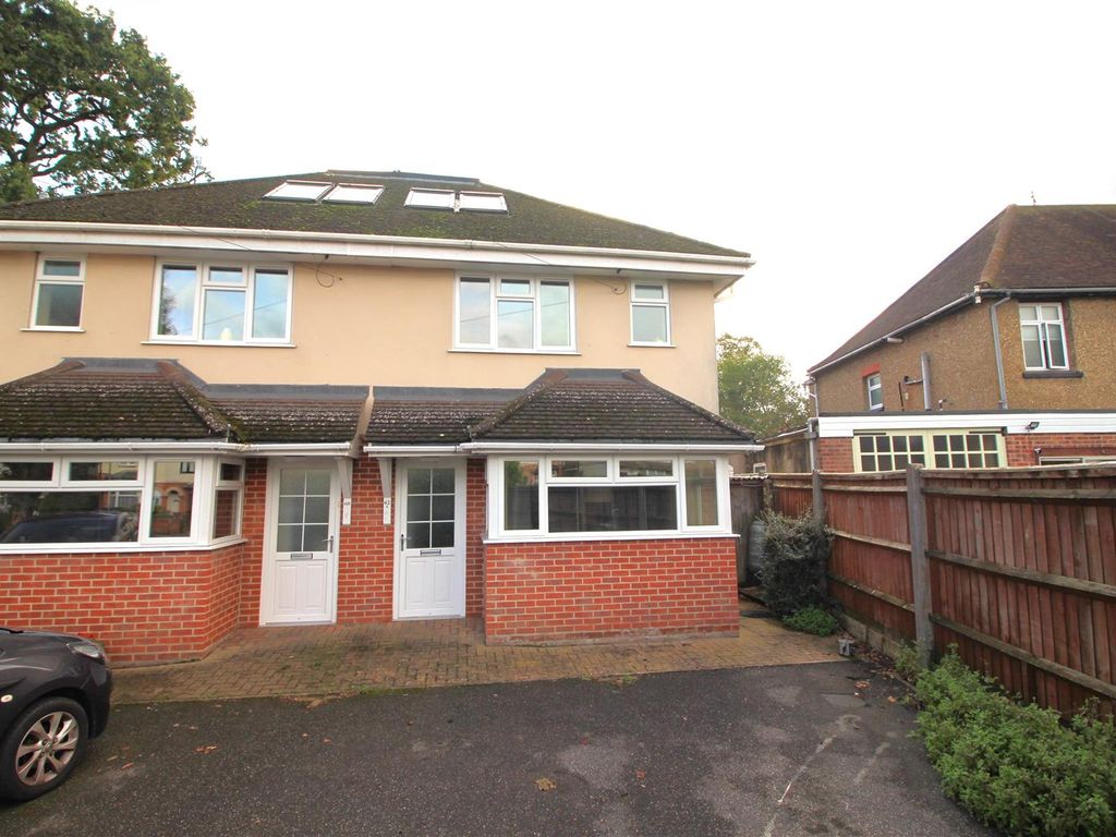 3 bed semidetached house for sale in St. Michaels Road, Tilehurst