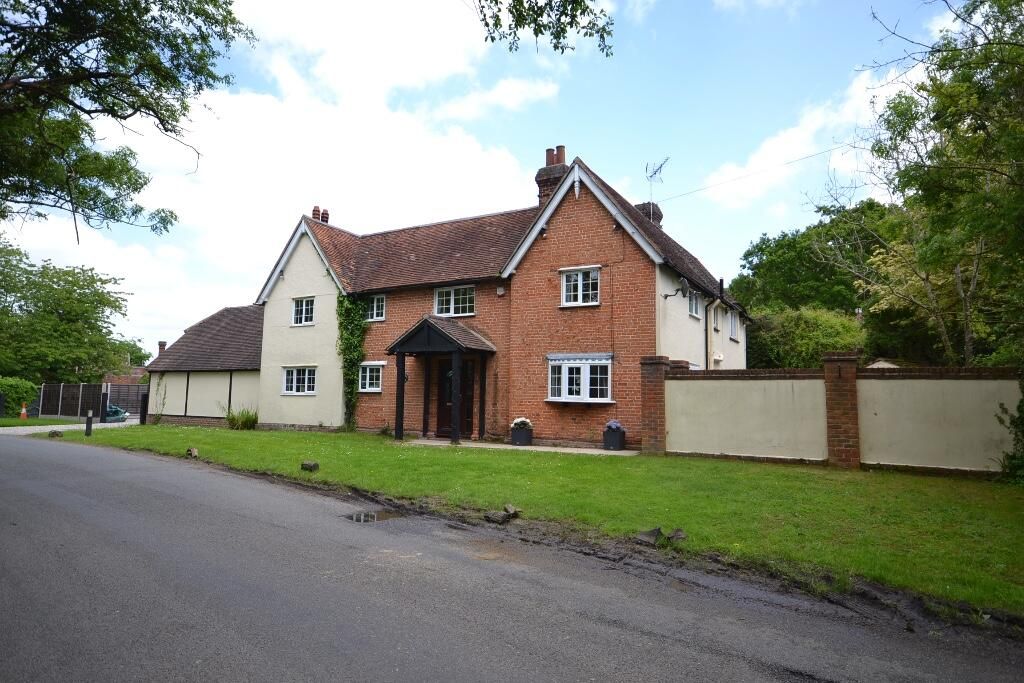 6 bed detached house for sale in Howe Green, Stortford CM22