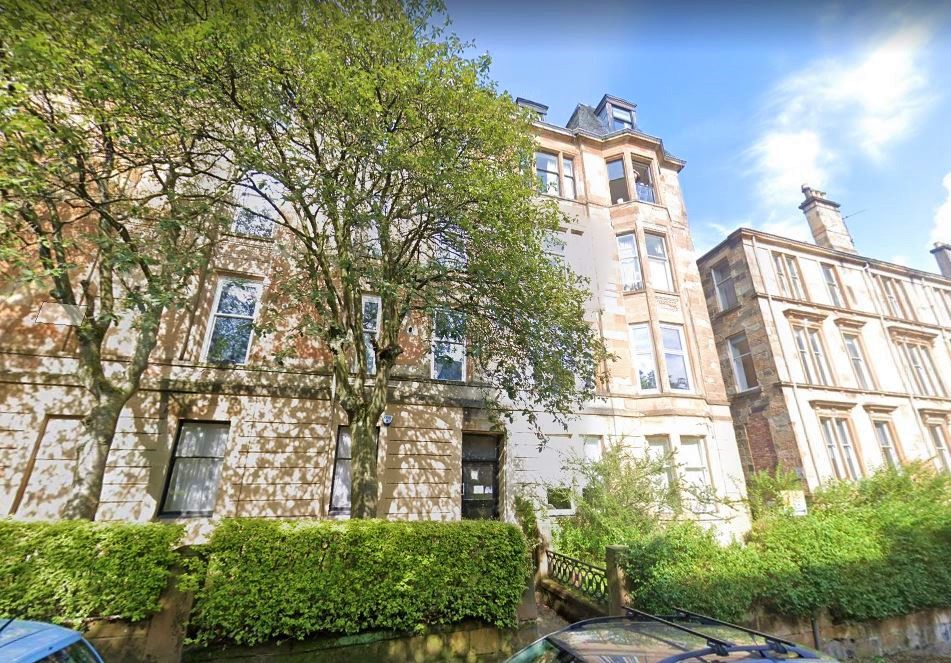 3 bed flat to rent in Southpark Avenue, Hillhead, Glasgow G12 Zoopla
