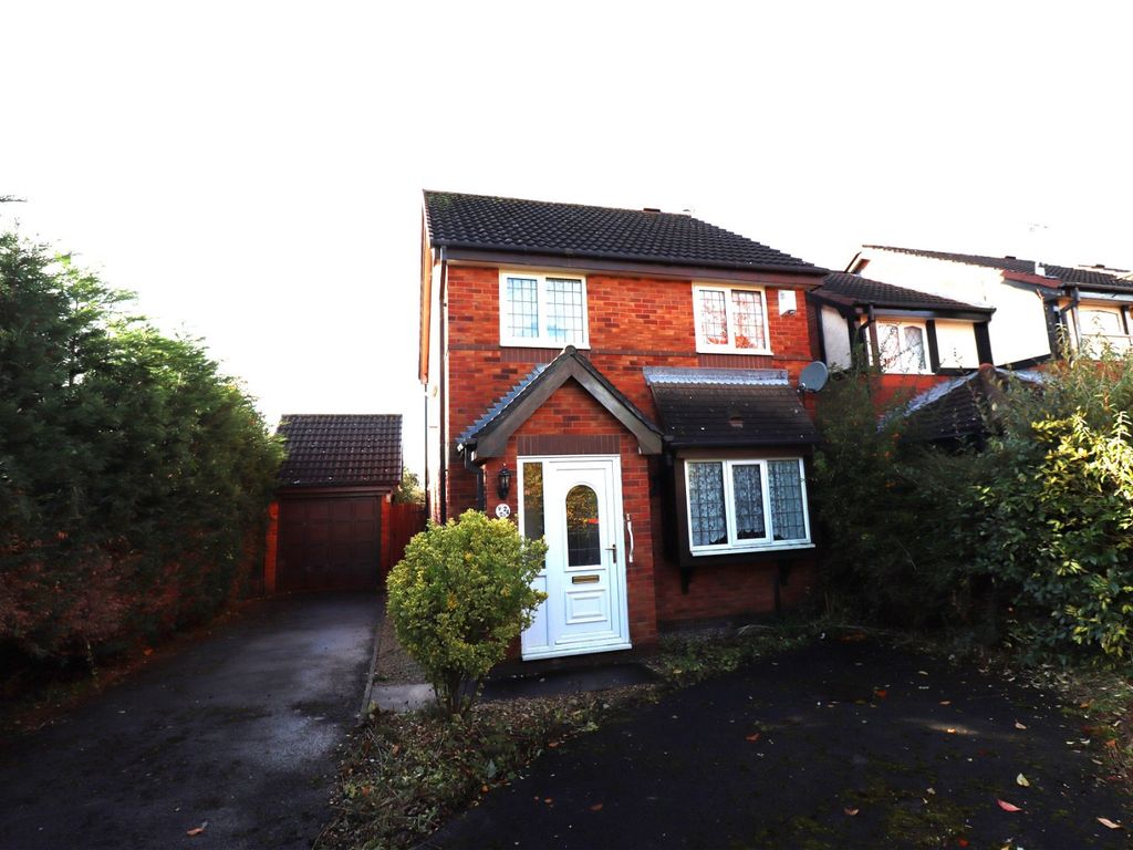 3 bed detached house for sale in Colliery Green Drive, Little Neston