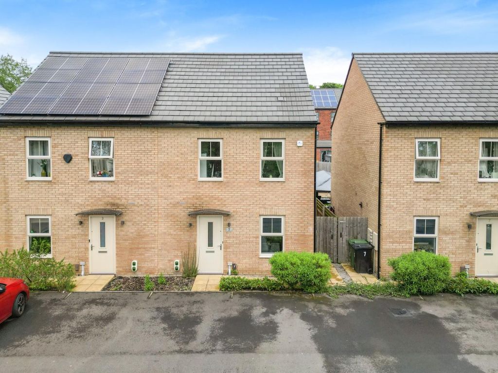 3 bed semidetached house for sale in Cherry Blossom Rise, Seacroft