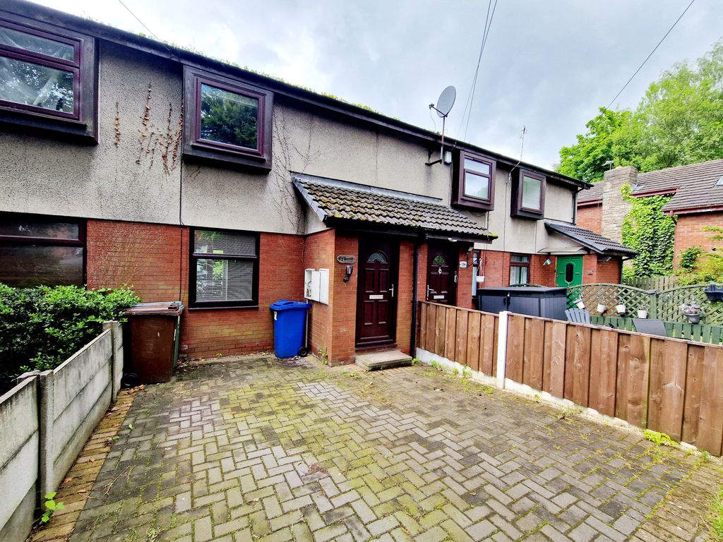 2 bed semidetached house to rent in Green Hill, Prestwich, Manchester M25 Zoopla