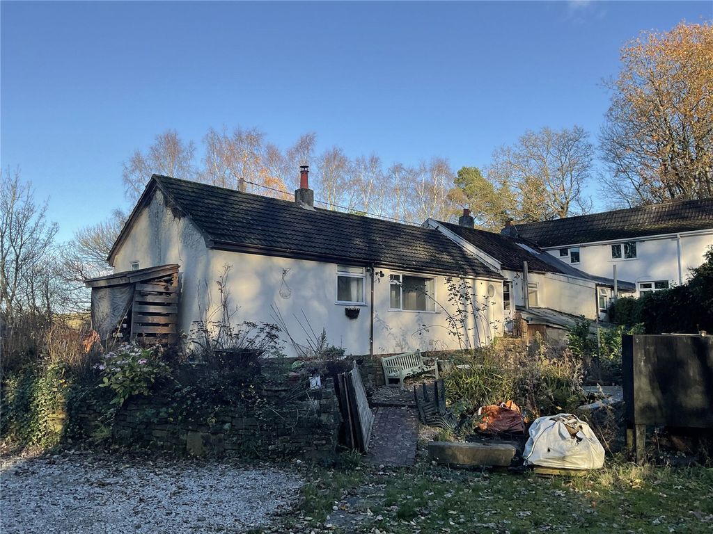 3 bed bungalow for sale in Glossop Road, Marple Bridge, Stockport, Cheshire SK6, £250,000 Zoopla