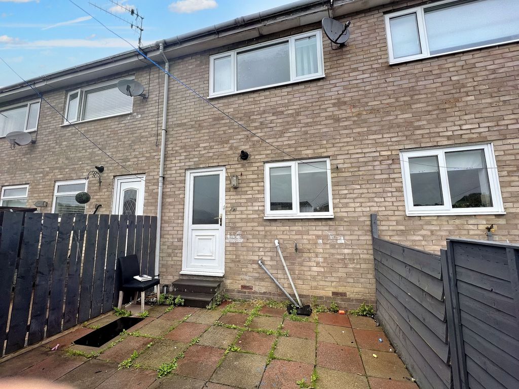 2 bed terraced house for sale in The Paddock, Garth Thirtytwo