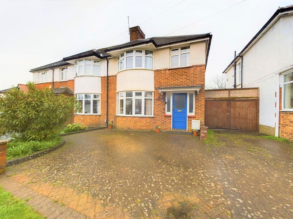 3 bed semidetached house for sale in Sunningdale Avenue, Ruislip HA4