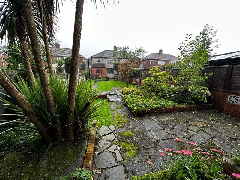 3 bed semidetached house for sale in Bridge Lane, Bootle L30, £180,000