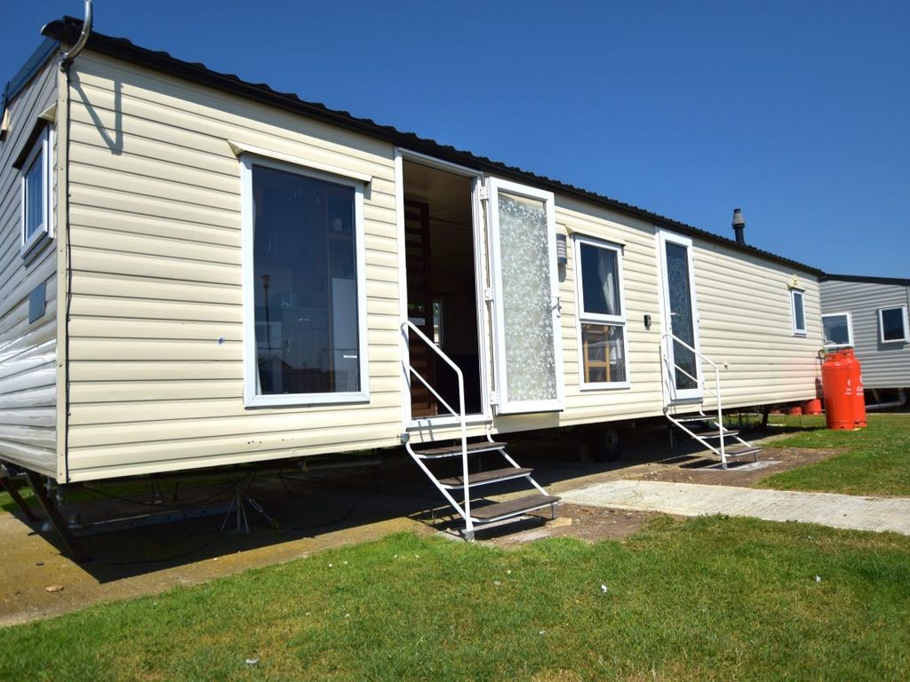 3 bed property for sale in Beach Road, St. Osyth, ClactonOnSea CO16