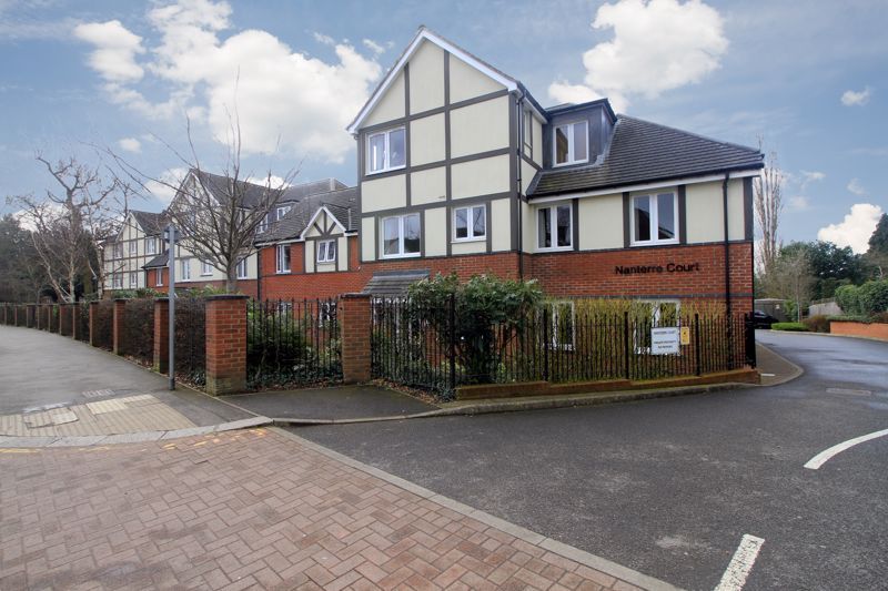 Nanterre Court, Watford WD17  