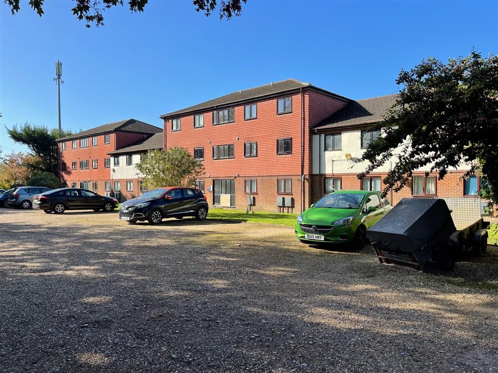 Block of flats for sale in Tate Road, Redbridge, Southampton SO15 Zoopla