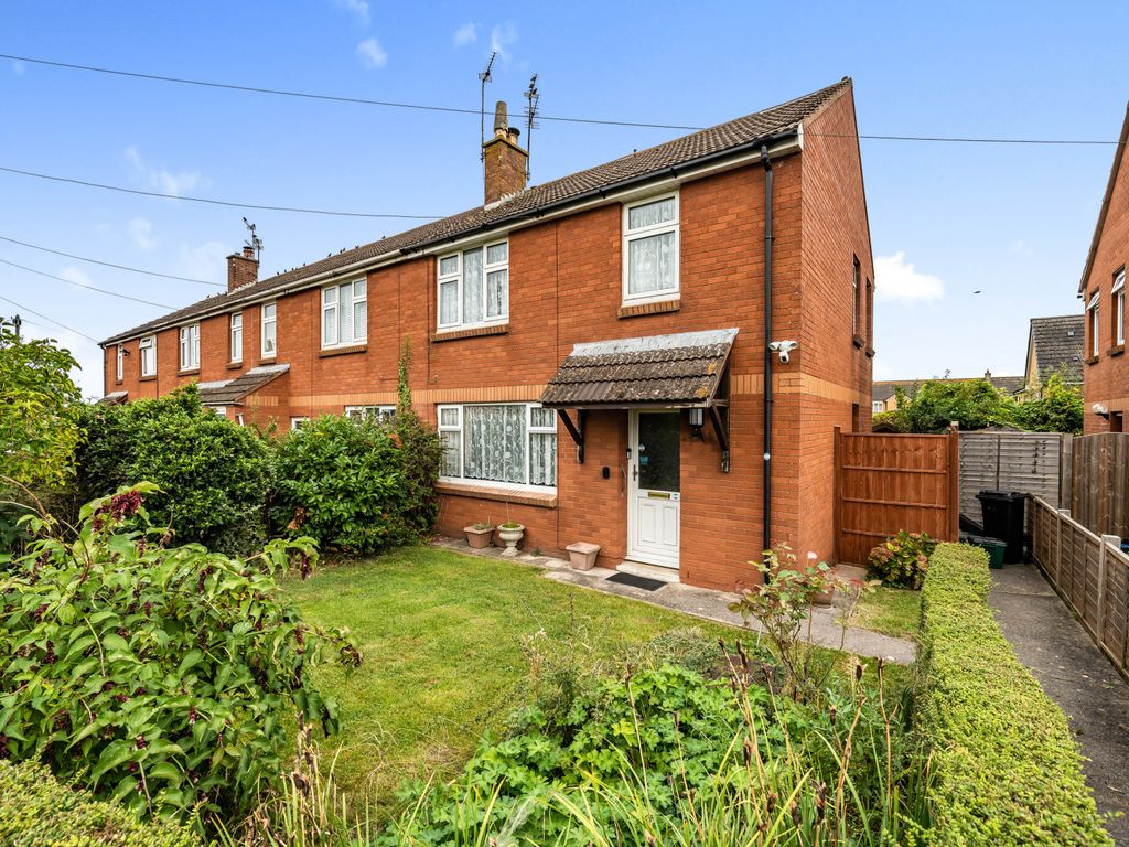 3 bed end terrace house for sale in Dunster Road, Keynsham, Bristol