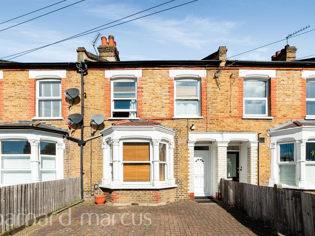 4 bed terraced house for sale in Fountain Road, London SW17, £800,000