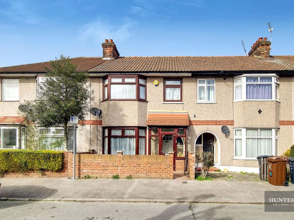 3 bed terraced house for sale in Cecil Road, Chadwell Heath RM6 Zoopla