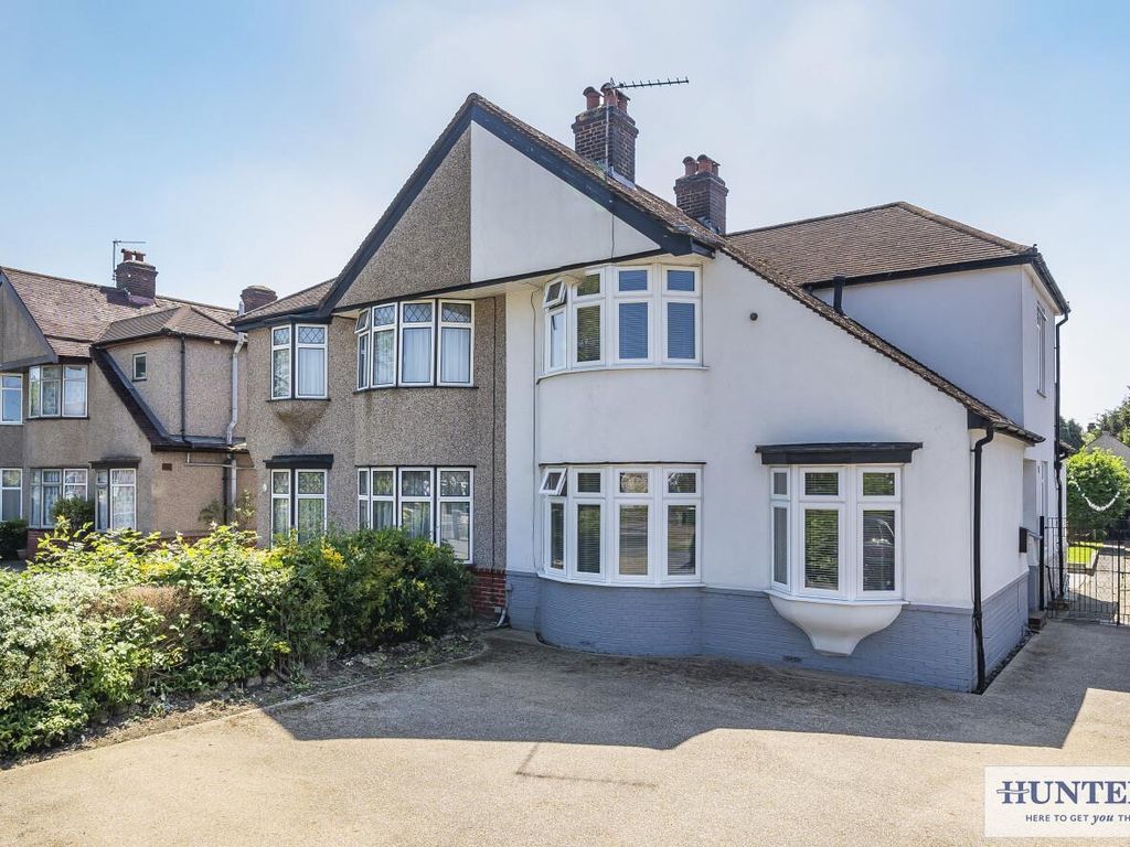 3 bed semidetached house for sale in Bellegrove Road, Welling DA16, £
