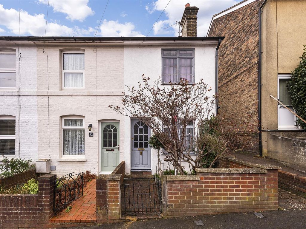 2 bed end terrace house for sale in Vernon Road, Tunbridge Wells TN1