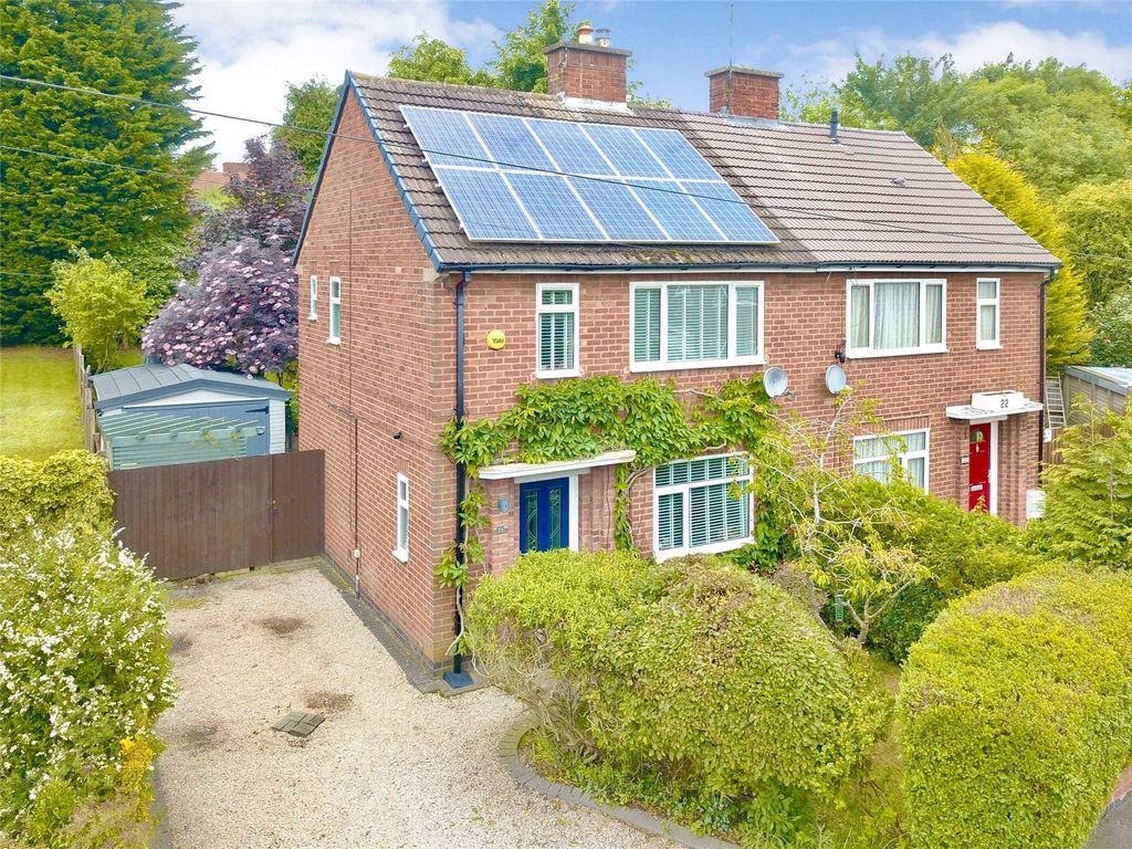 2 bed semidetached house for sale in East Close, Burbage, Hinckley