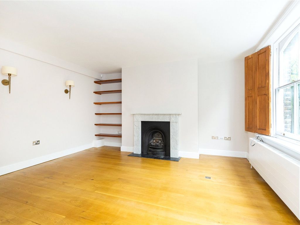 2 bed flat to rent in Highbury Hill, London N5, £3,012 pcm Zoopla
