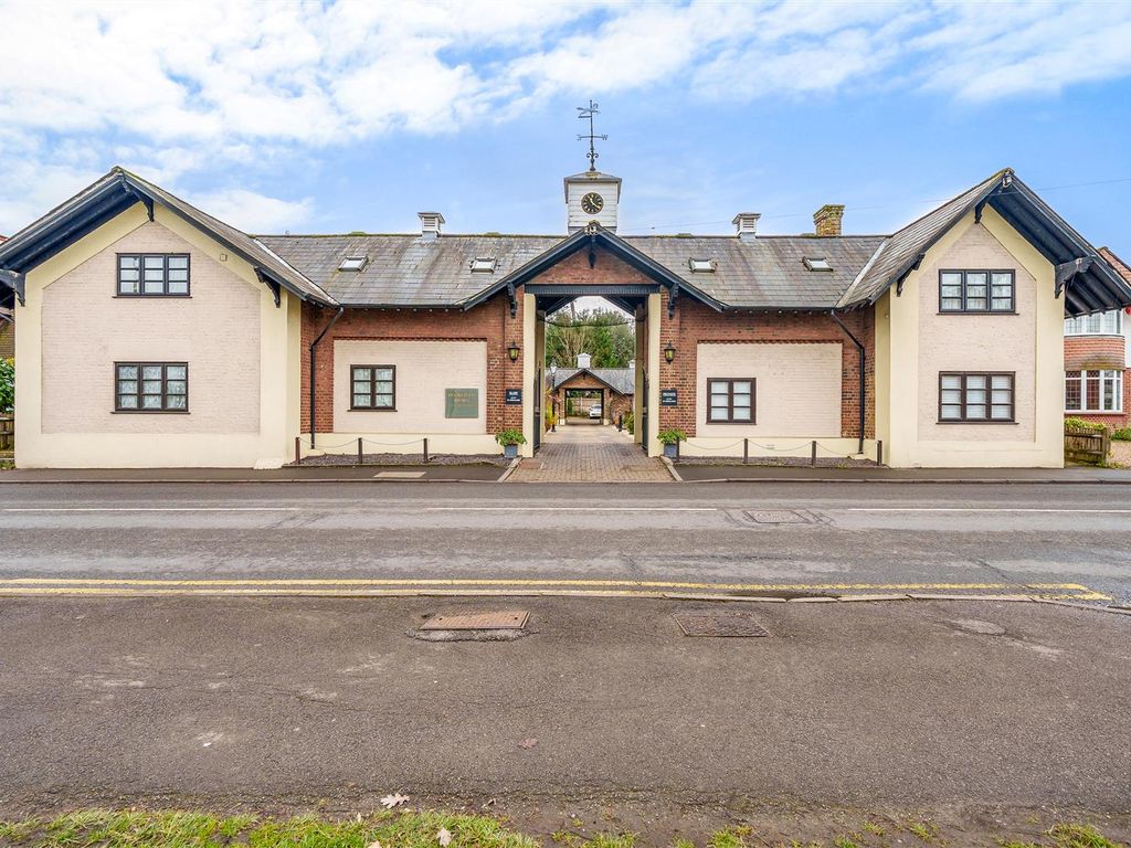 1 bed flat for sale in West Hill, Epsom KT19 Zoopla