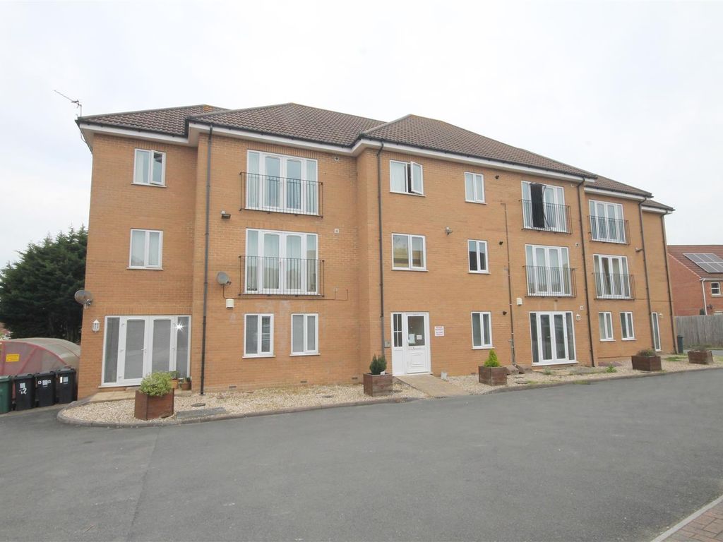 2 bed flat to rent in The Elms, Staple Hill, Bristol BS16 Zoopla