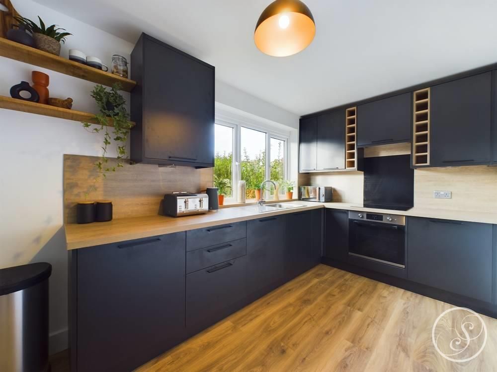 2 bed terraced house to rent in Skelton Road, Leeds LS9, £975 pcm Zoopla