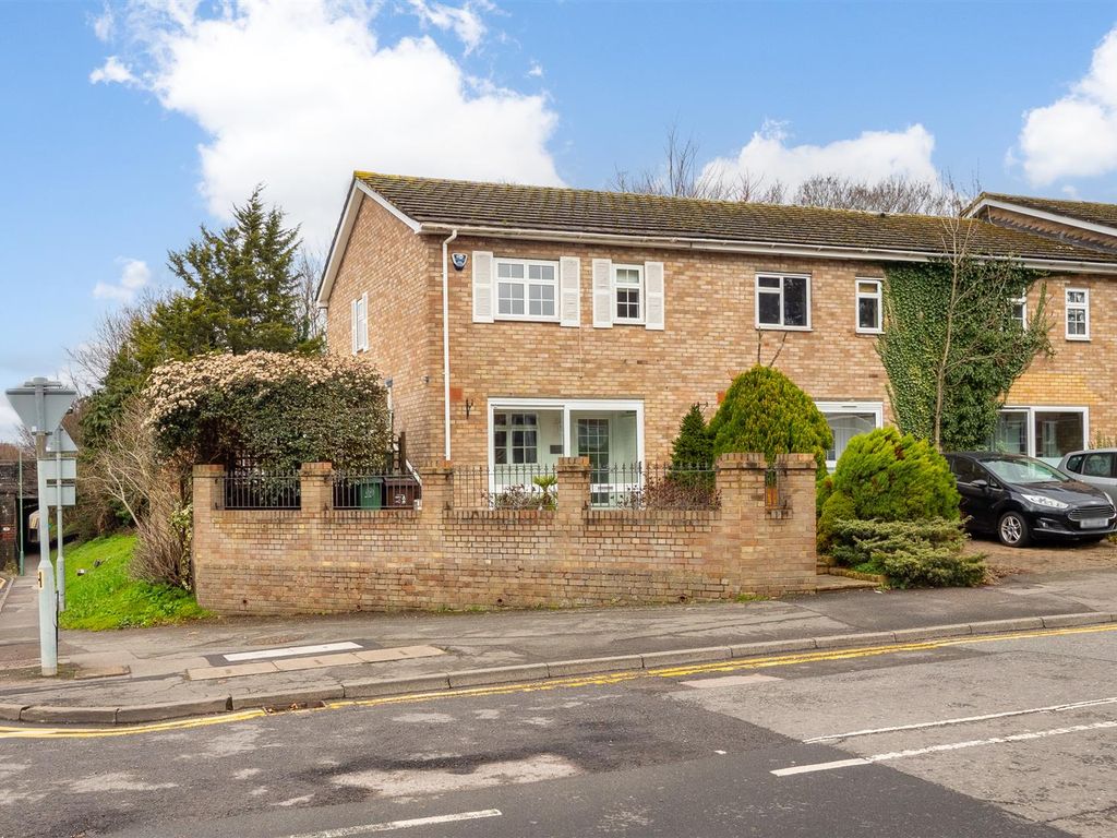 3 bed end terrace house for sale in Mulgrave Road, Sutton SM2 Zoopla