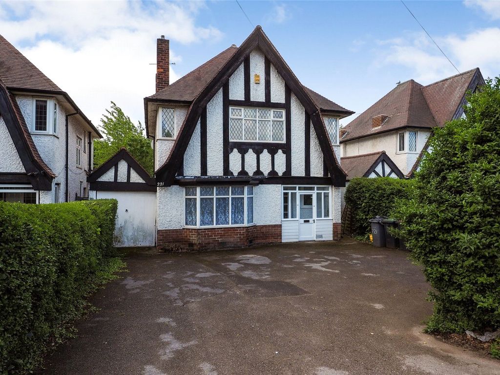 3 bed detached house for sale in Derby Road, Beeston, Nottingham NG9