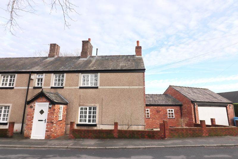 4 bed cottage for sale in Ellenbrook Road, Worsley, Manchester M28 Zoopla