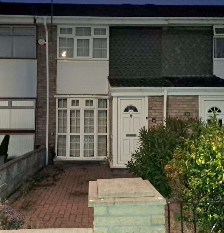 2 bed terraced house to rent in Sheila Walk, Fazakerley, Liverpool L10