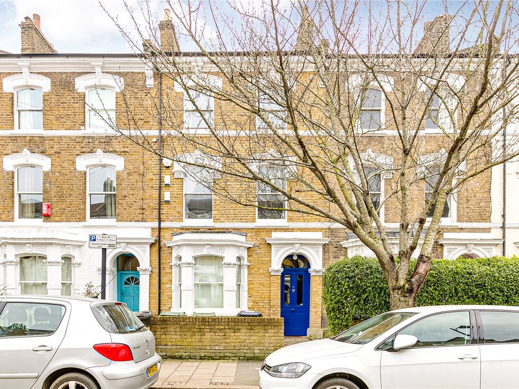 2 bed flat to rent in Ferndale Road, London SW4 Zoopla