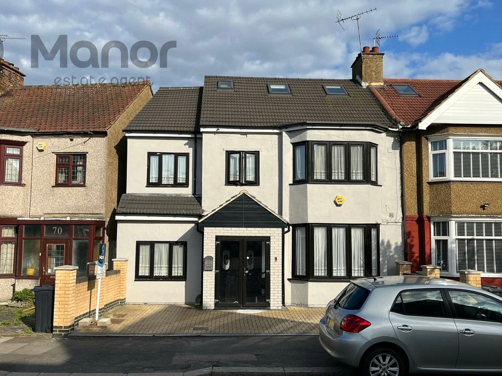 5 bed terraced house to rent in Ashurst Drive, Gants Hill IG2 Zoopla