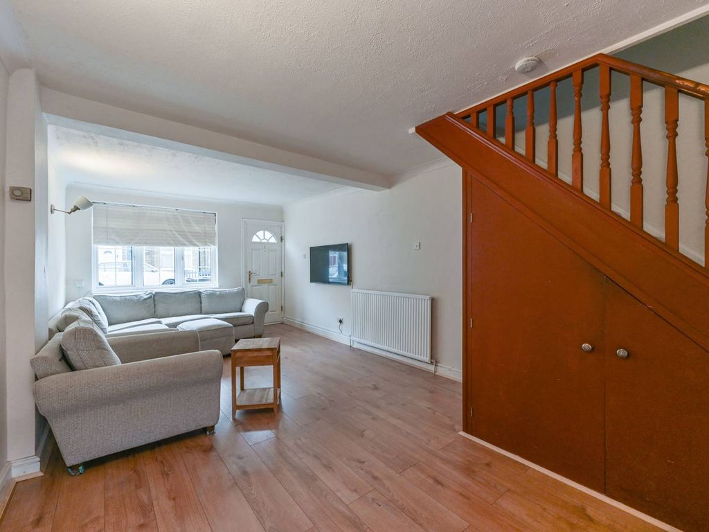 2 bed property to rent in Sultan Street, Beckenham BR3, £1,750 pcm Zoopla