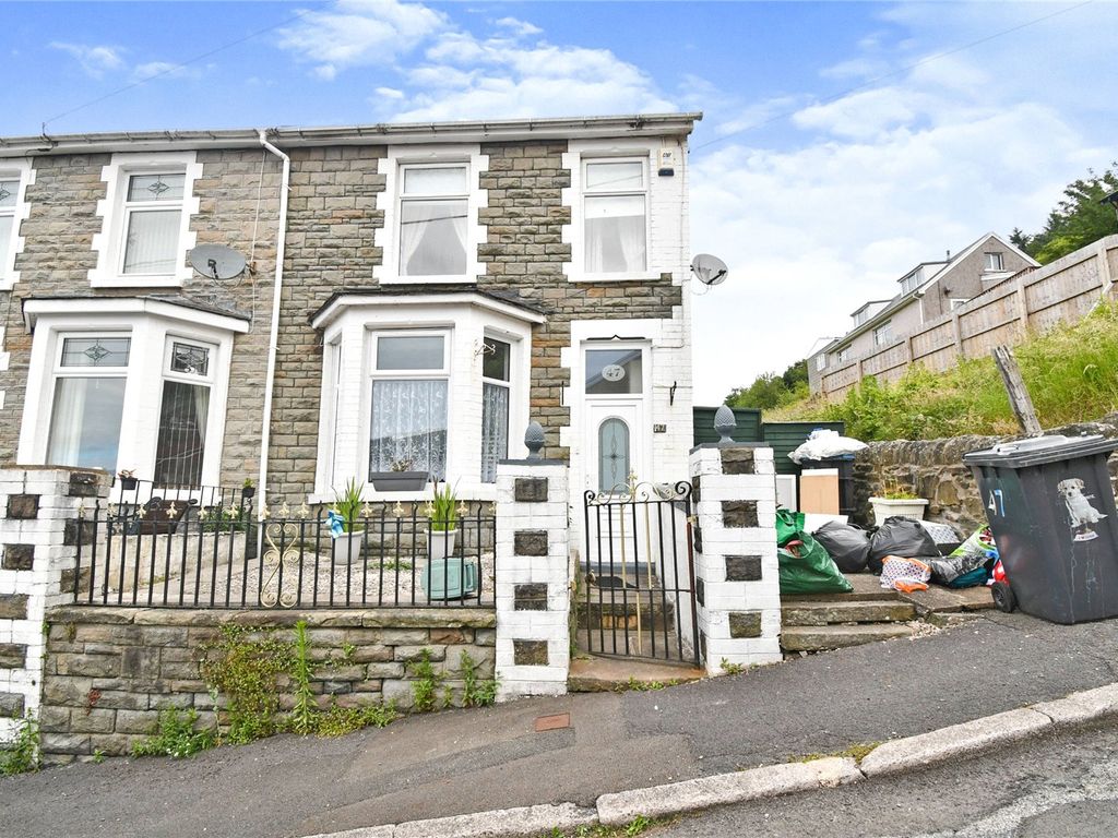2 bed semidetached house for sale in Marlborough Road, Six Bells