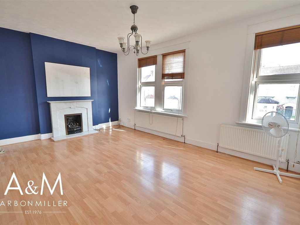 2 bed to rent in Thorold Road, Ilford IG1, £1,500 pcm Zoopla