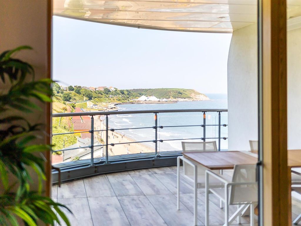 2 bed flat for sale in The Sands, Peasholm Gap, Scarborough YO12, £