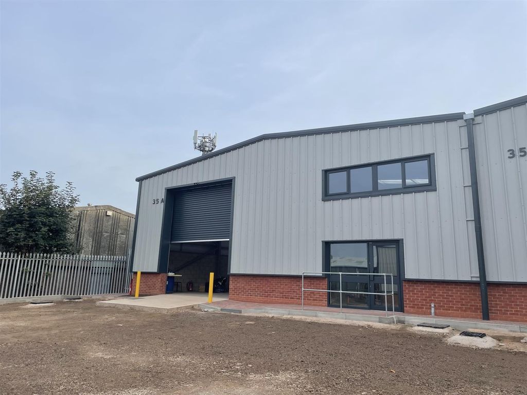 Light industrial for sale in 35A Enfield Industrial Estate, Enfield