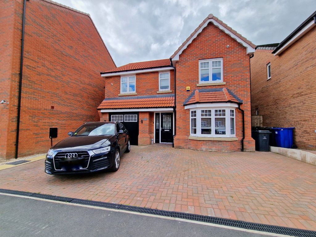 4 bed detached house for sale in Hawthorne Avenue, Lundwood, Barnsley S71 Zoopla