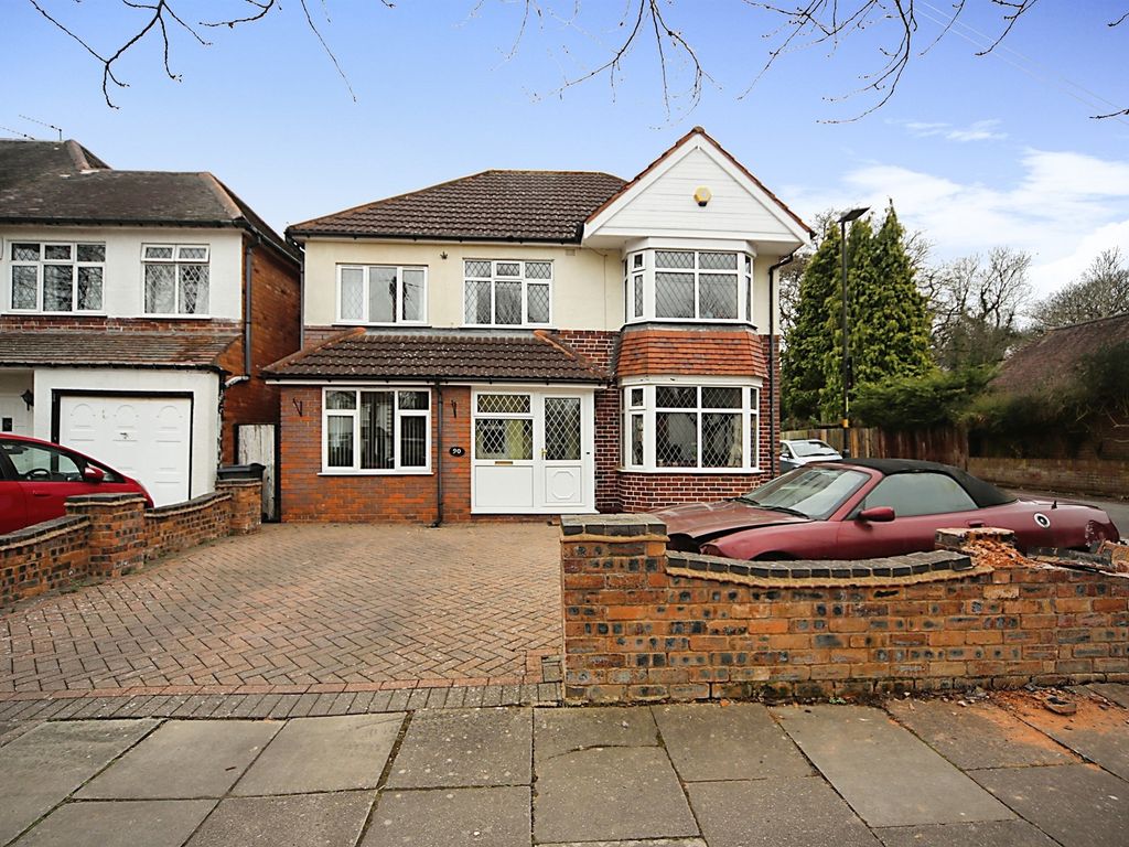 4 bed detached house for sale in Petersfield Road, Hall Green