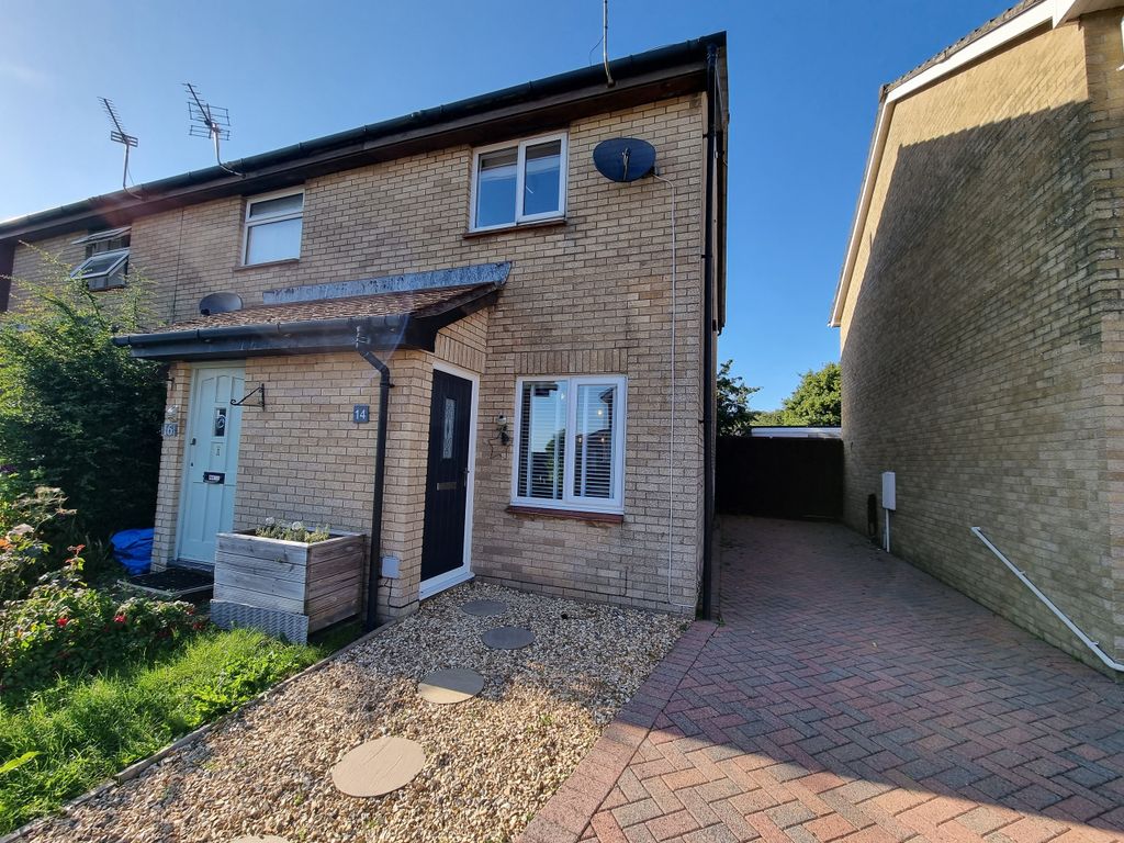 2 bed end terrace house for sale in Arlington Road, Sully, Penarth