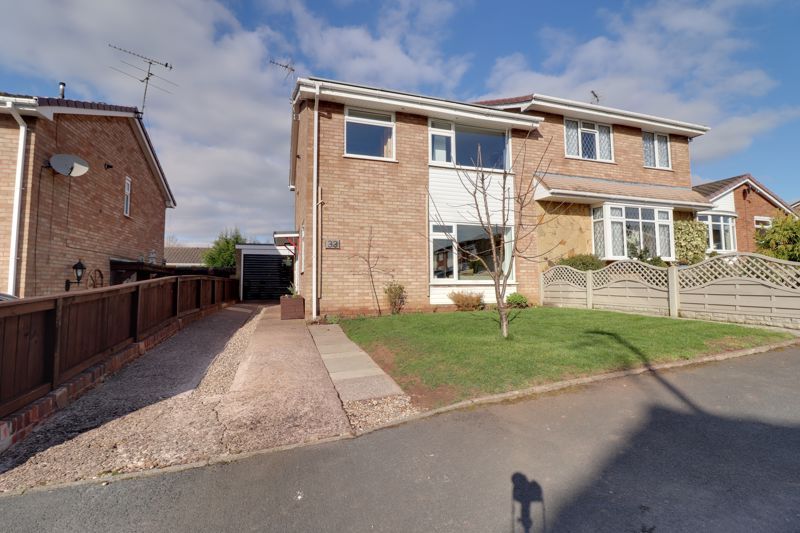 3 bed semidetached house for sale in Firbeck Gardens, Wildwood