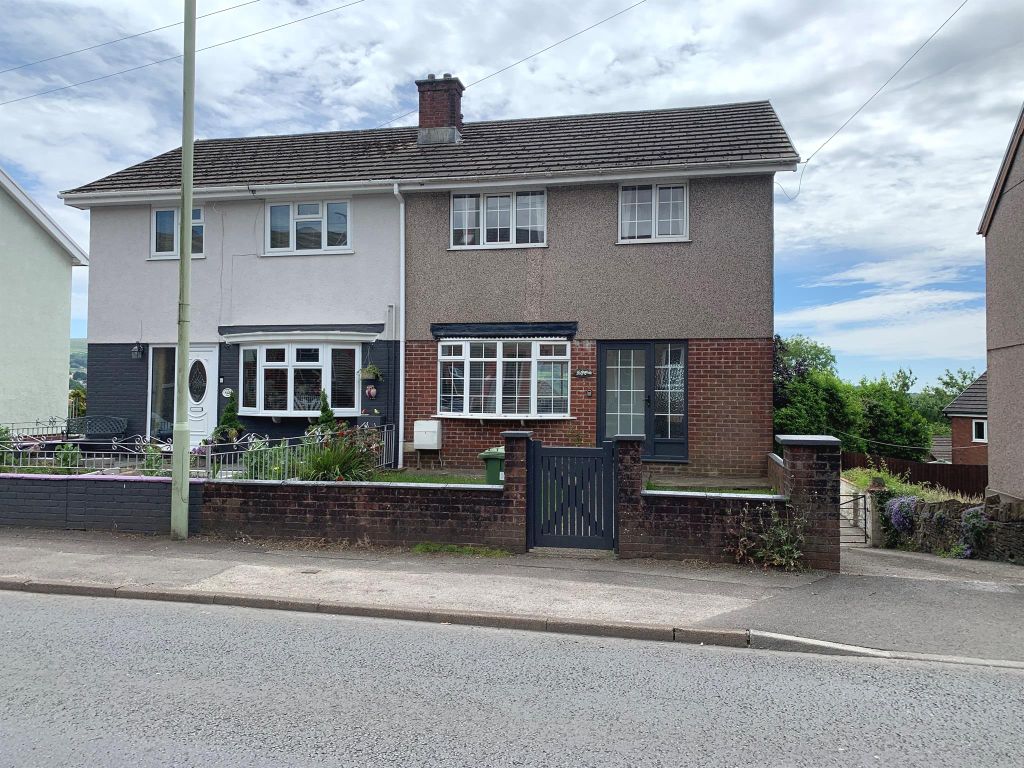 3 bed semidetached house for sale in Main Road, Llantwit Fardre