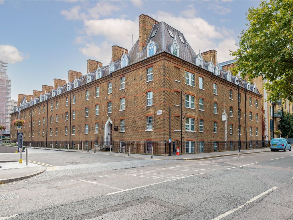 Ebury Bridge Road, London SW1W