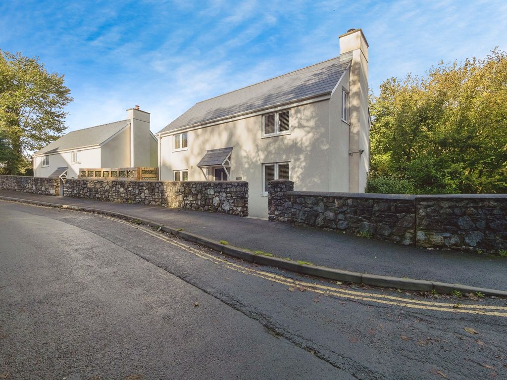 3 bed detached house for sale in Old Totnes Road, Buckfastleigh, Devon