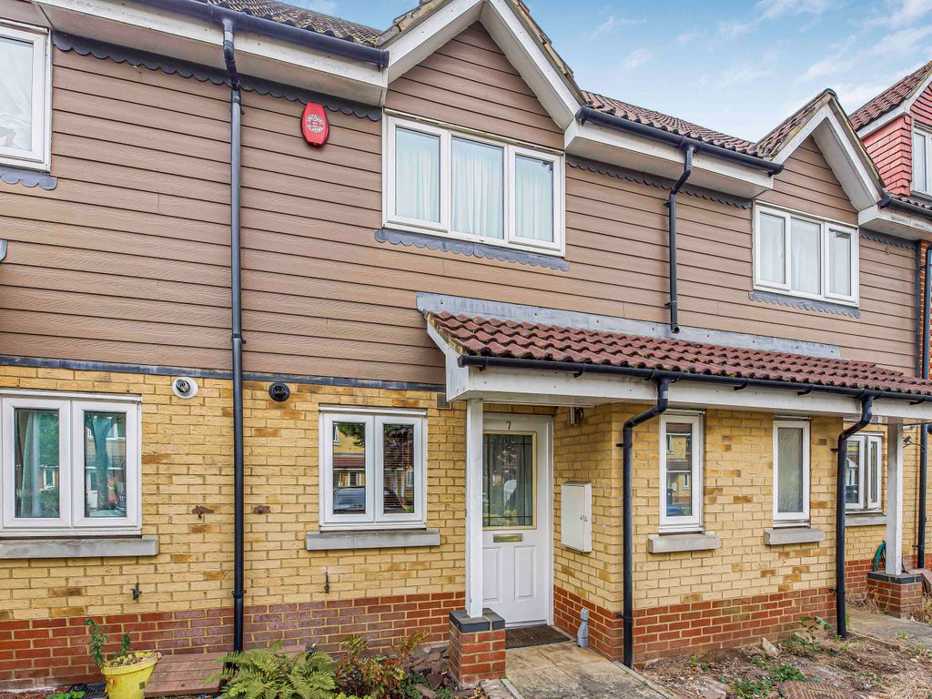 2 bed terraced house for sale in Poppy Close, Northolt UB5 Zoopla