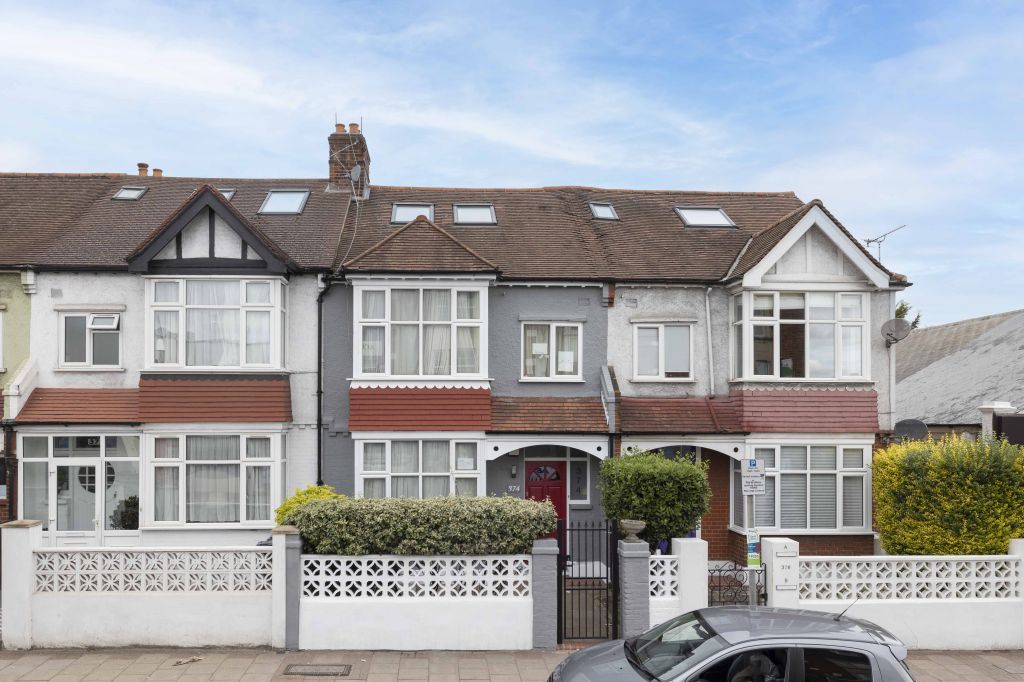 4 bed terraced house for sale in Durnsford Road, London SW19 Zoopla