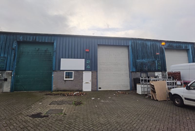 Industrial to let in Blenheim Close, Pysons Road Industrial Estate