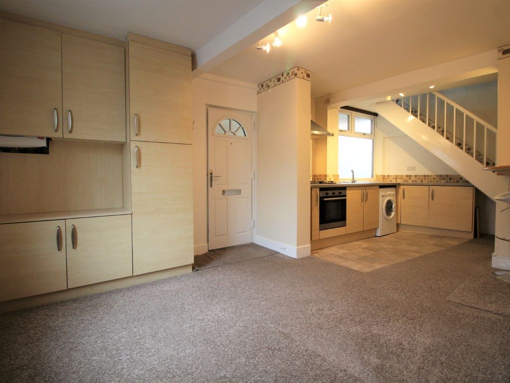 1 bed flat to rent in Preston Street, Blackpool PR4, £500 pcm Zoopla
