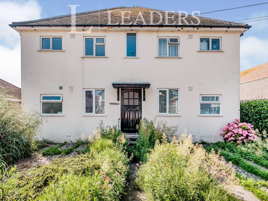 2 bed flat to rent in Aglaia Road, Worthing BN11, £1,100 pcm Zoopla